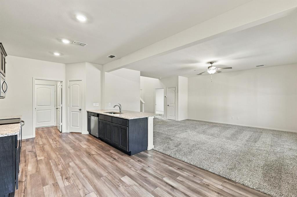 2031 Canterbury Drive Property Photo 16