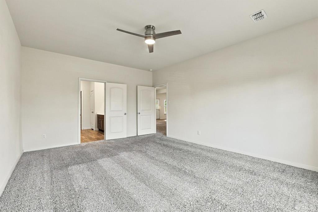 2031 Canterbury Drive Property Photo 26