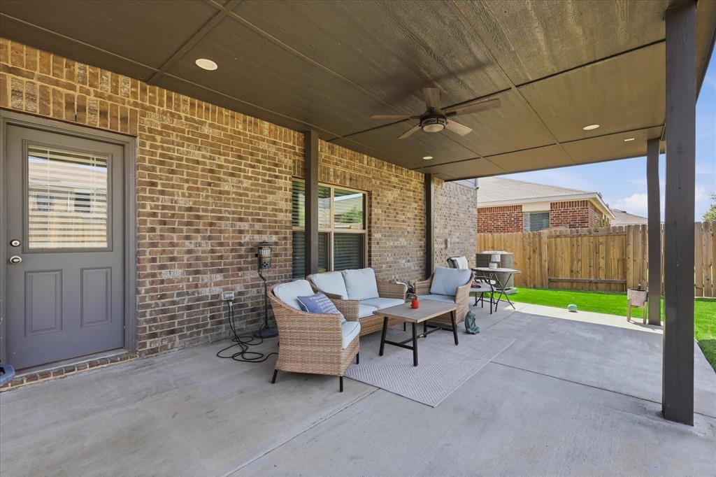 2031 Canterbury Drive Property Photo 30