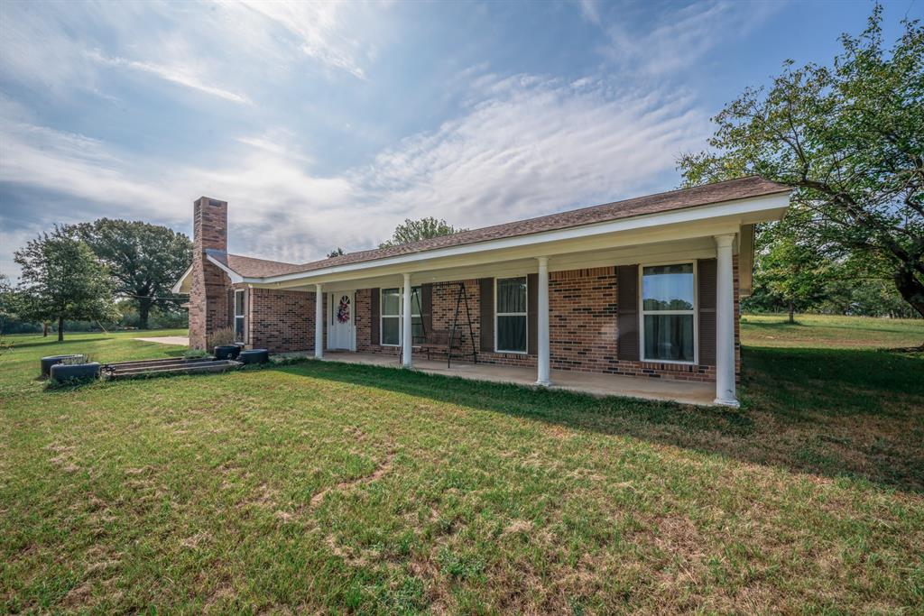 2130 E Fm 22 Property Photo 10