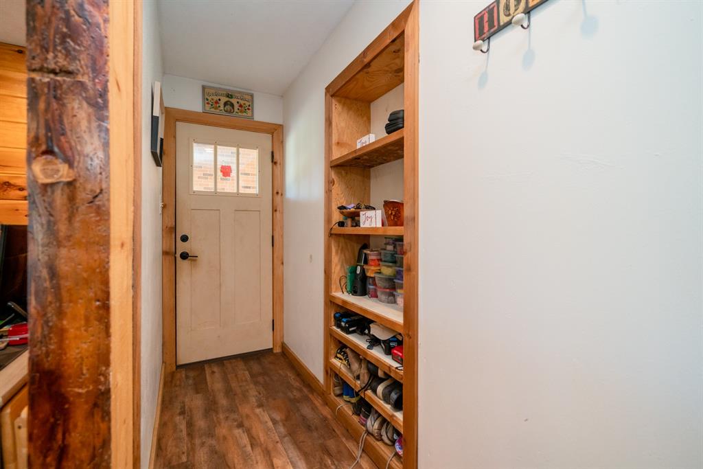2130 E Fm 22 Property Photo 32
