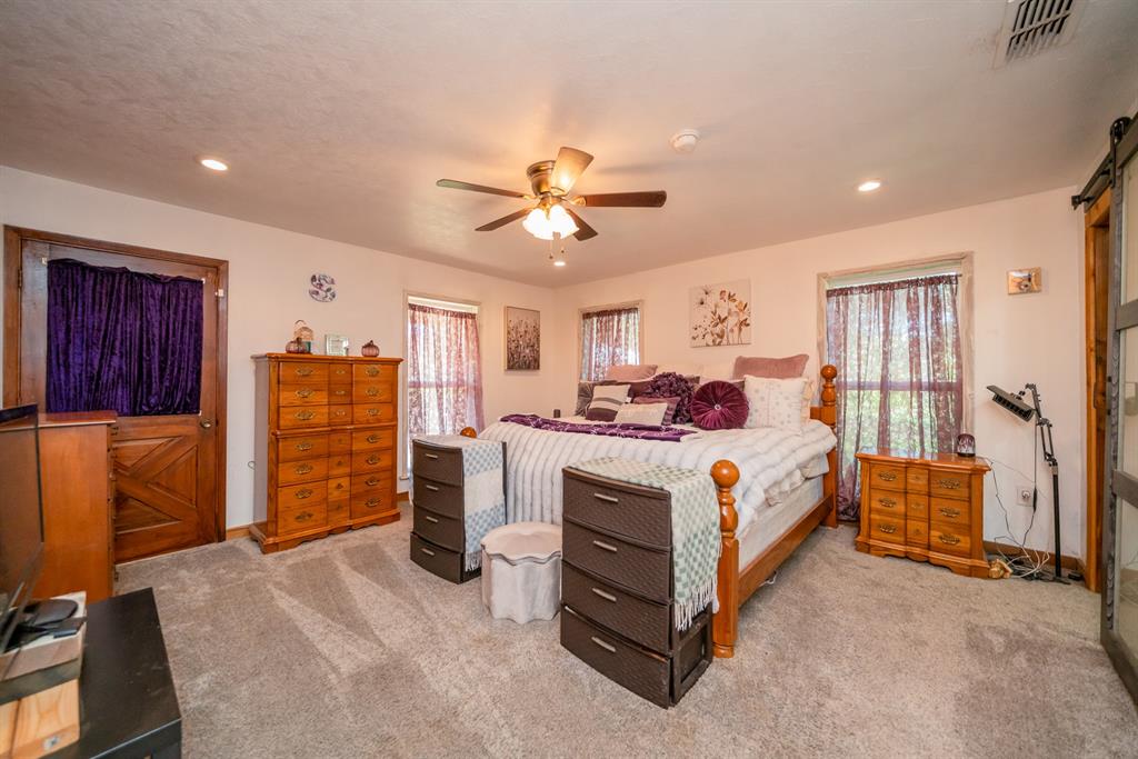 2130 E Fm 22 Property Photo 35