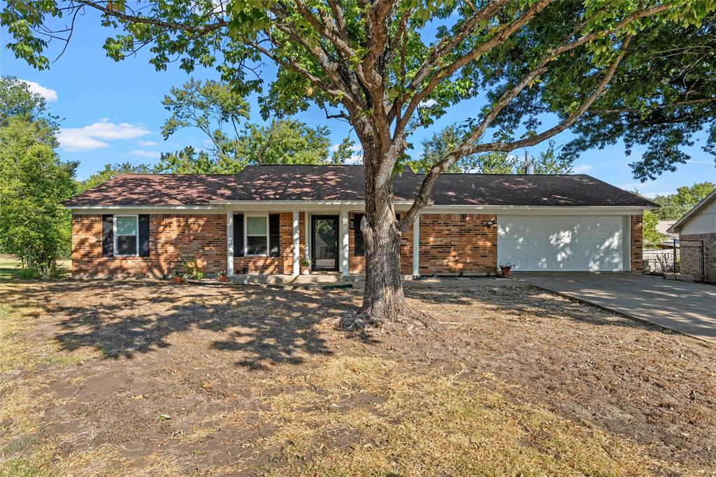 7113 Oxford Drive Property Photo 1