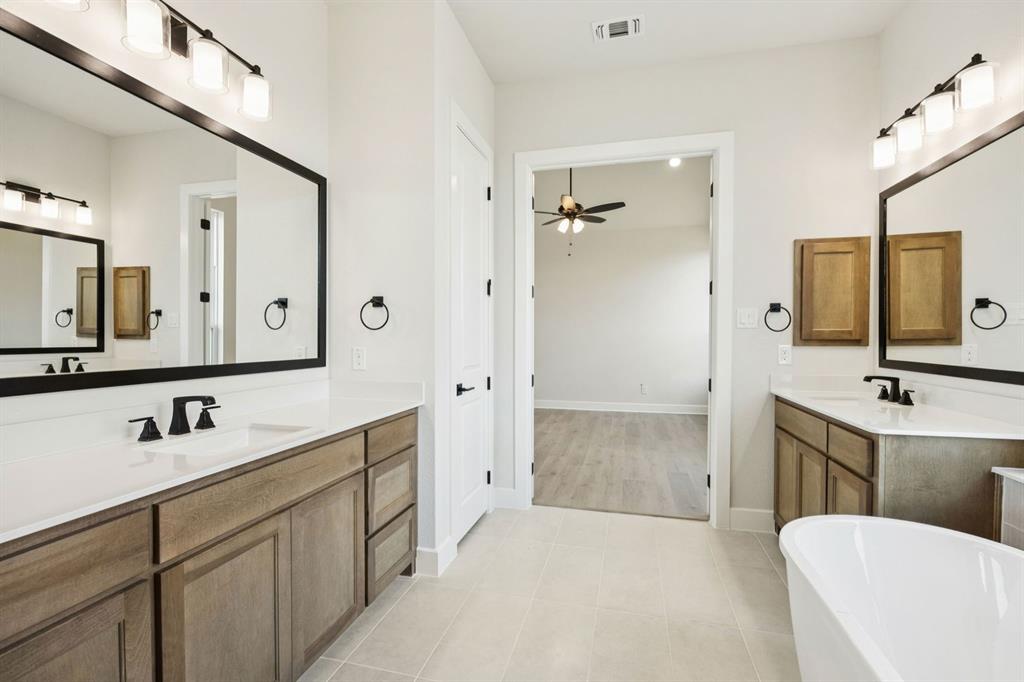 9156 Emory Oak Drive Property Photo 23