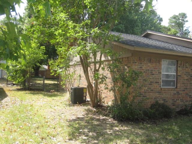 411 Ashland Drive Property Photo 2