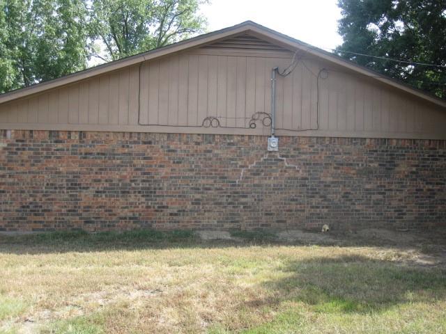 411 Ashland Drive Property Photo 3