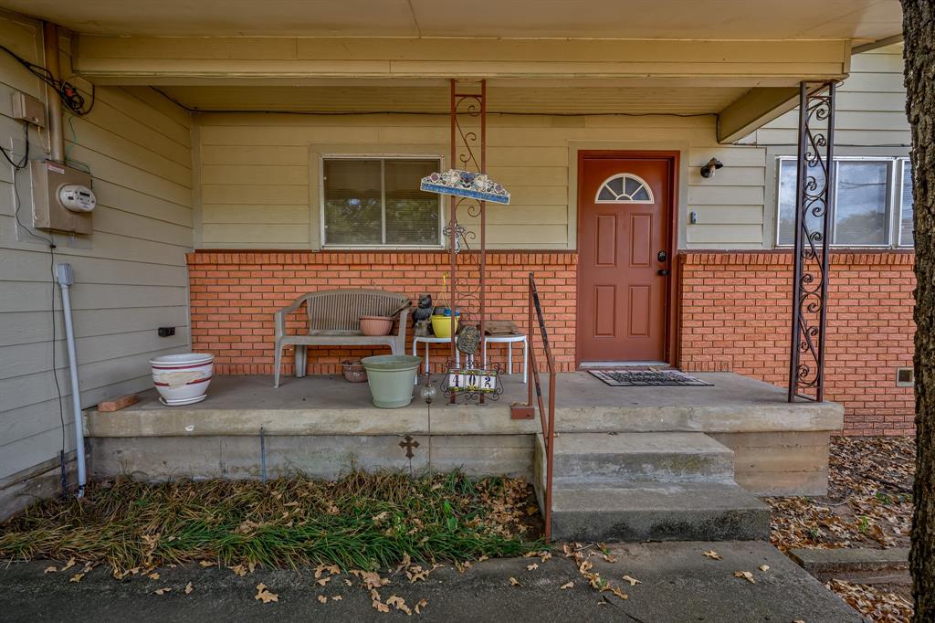 402 Se 20th Street Property Photo 2