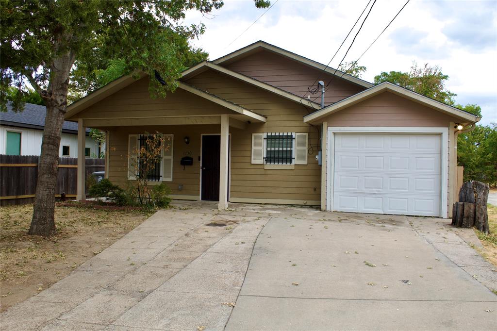 1730 Nomas Street Property Photo 1