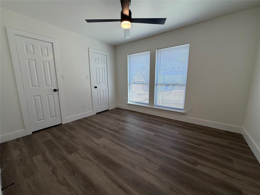 407 Ralph Street Property Photo 8