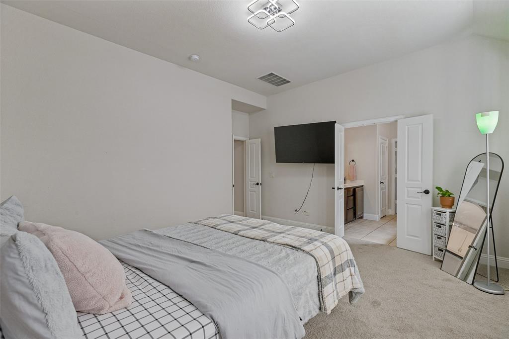 817 Glendale Drive Property Photo 17