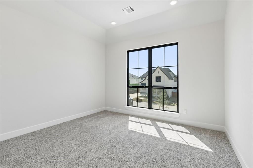 9362 Winter Bloom Street Property Photo 19