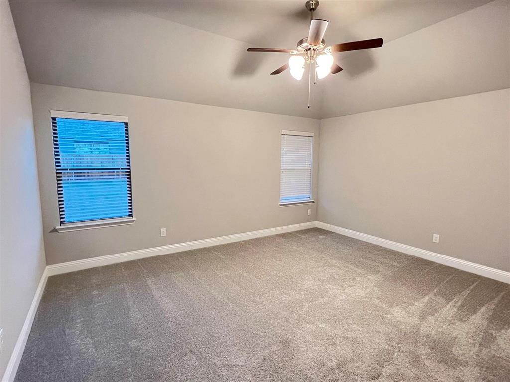 4008 Whitetail Lane Property Photo 9