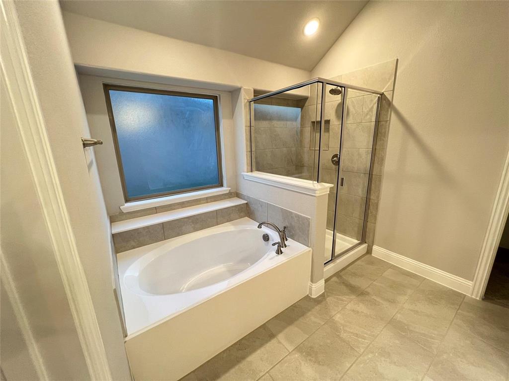 4008 Whitetail Lane Property Photo 12
