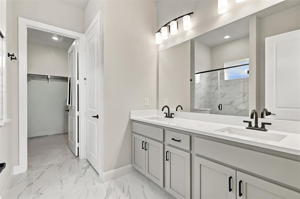16917 Leatherflower Boulevard Property Photo 11
