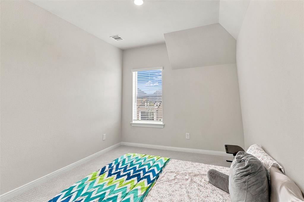 16917 Leatherflower Boulevard Property Photo 19