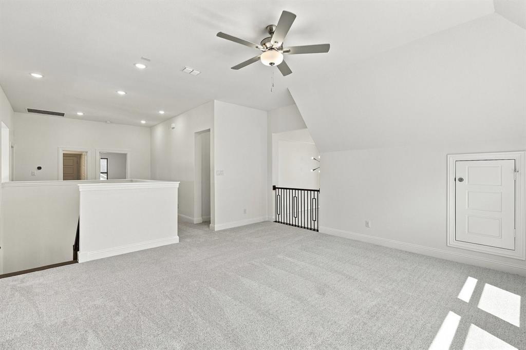 2912 Manchester Court Property Photo 27