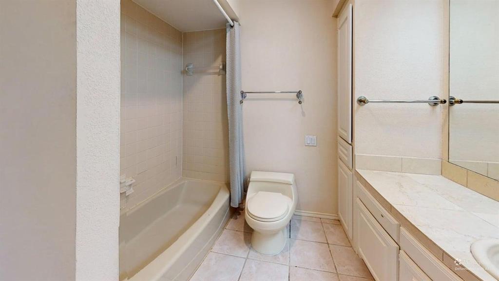 3717 Atrium Drive Property Photo 13