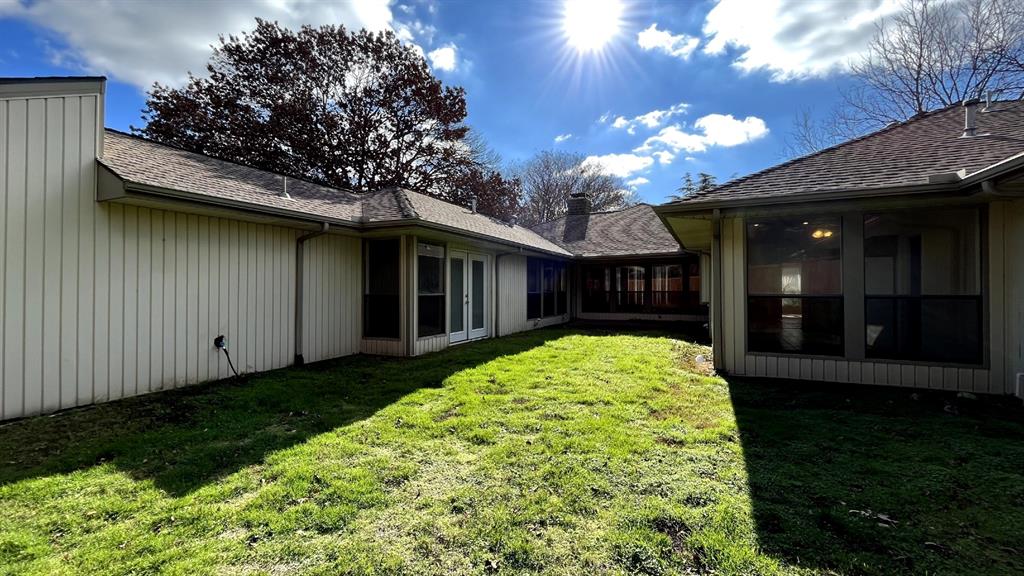 3717 Atrium Drive Property Photo 16