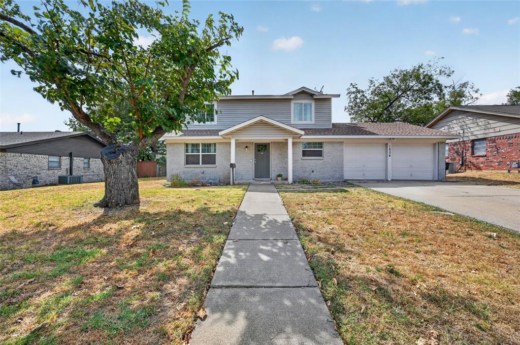 1804 Mims Street Property Photo 4
