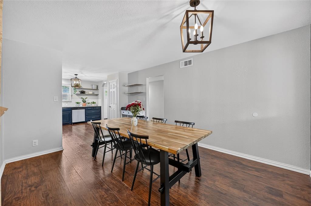 1804 Mims Street Property Photo 17