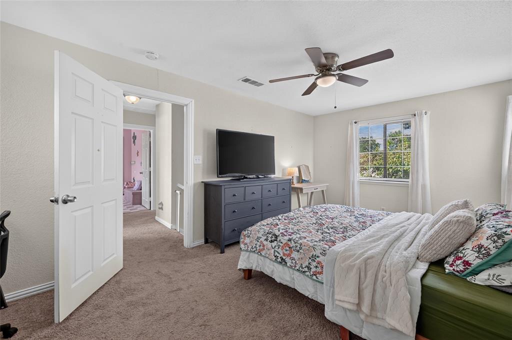 1804 Mims Street Property Photo 20