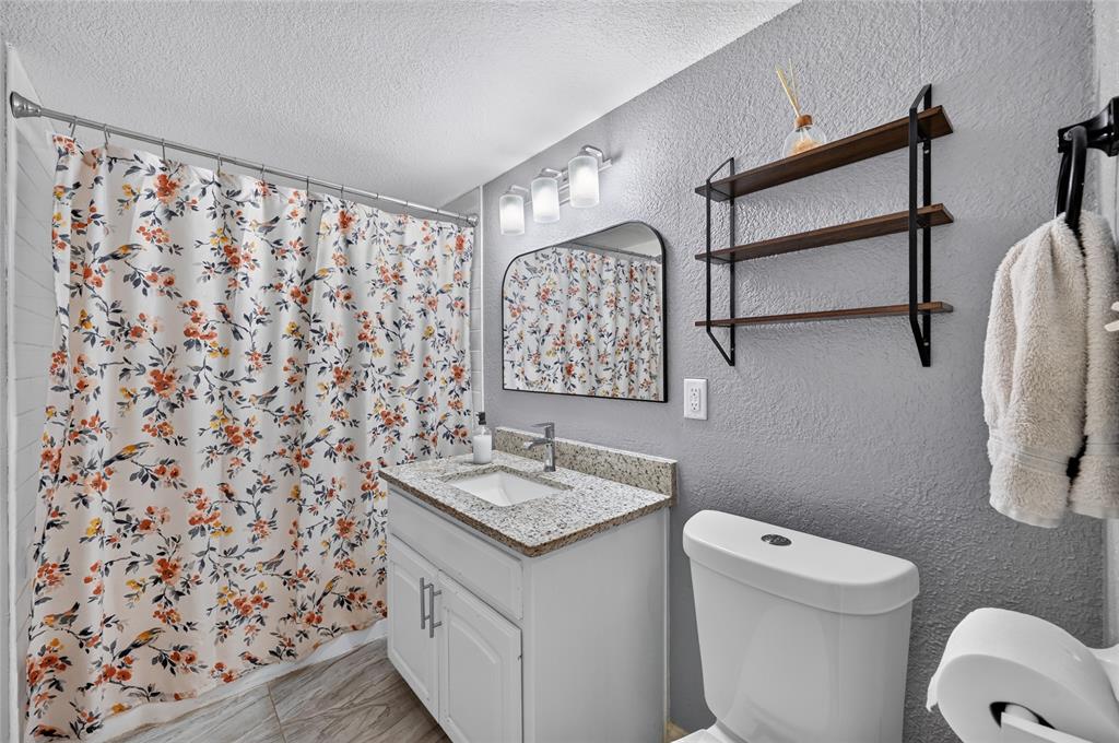 1804 Mims Street Property Photo 31