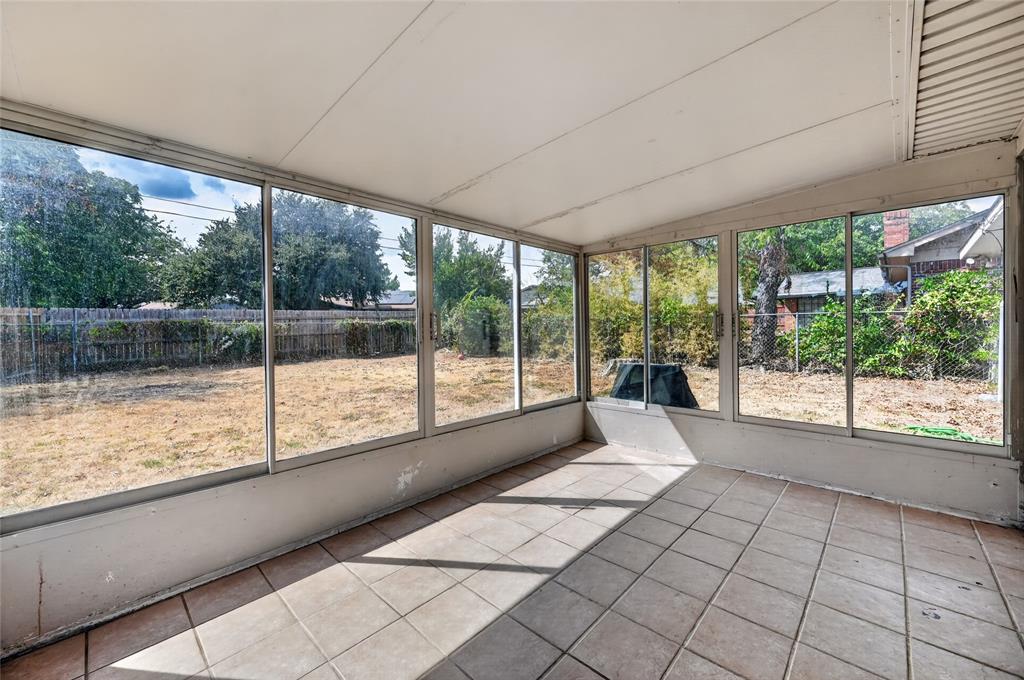 1804 Mims Street Property Photo 33