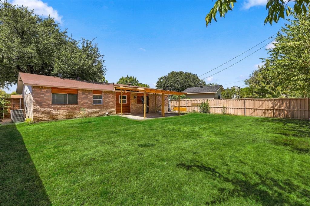 3214 Parker Street Property Photo 18