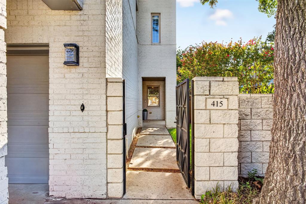 415 Templeton Drive Property Photo 4