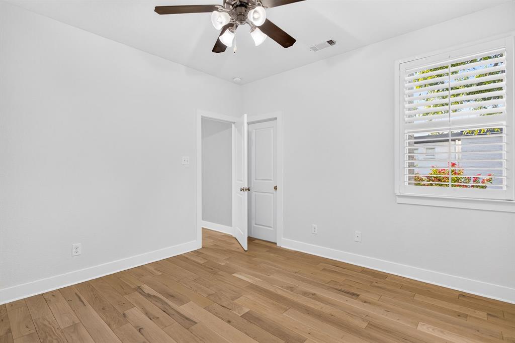 415 Templeton Drive Property Photo 32