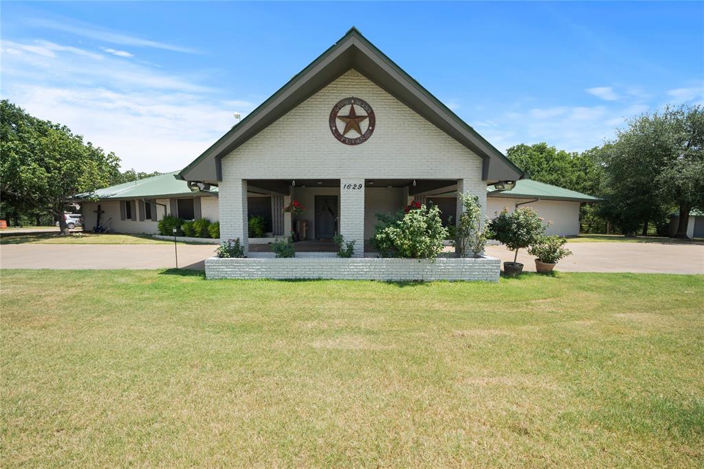 1629 Blair Drive Property Photo 2