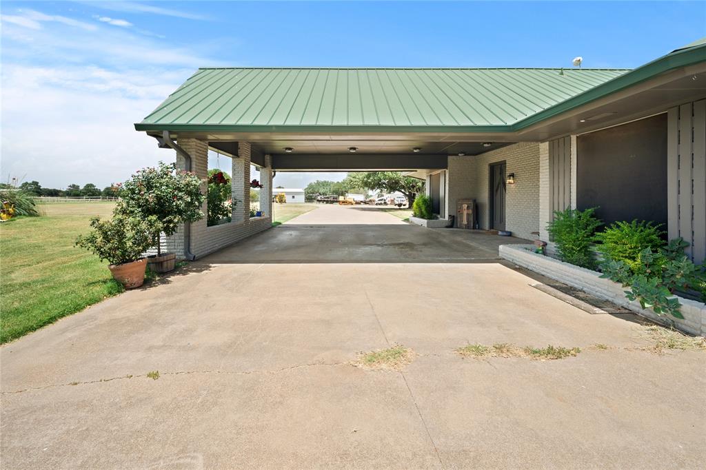 1629 Blair Drive Property Photo 3