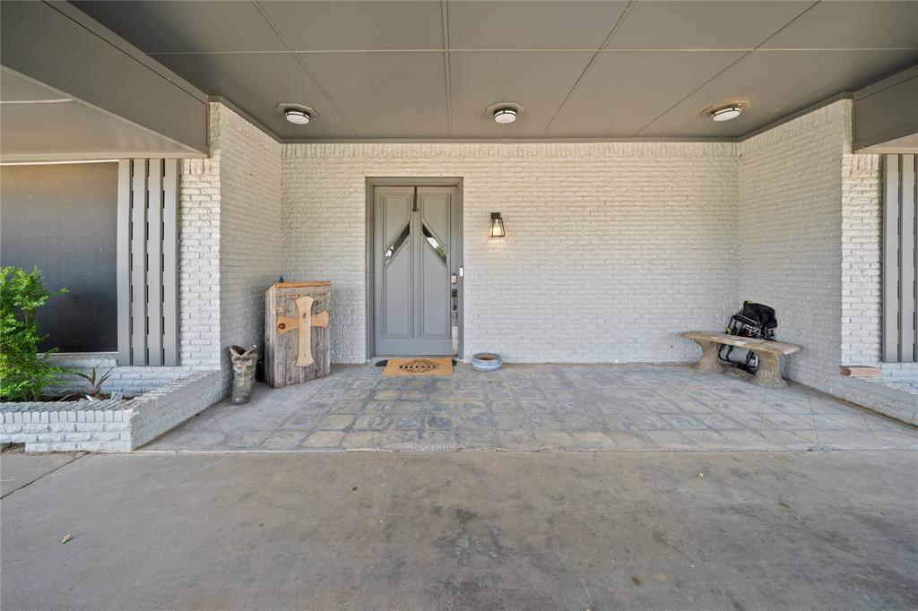 1629 Blair Drive Property Photo 4