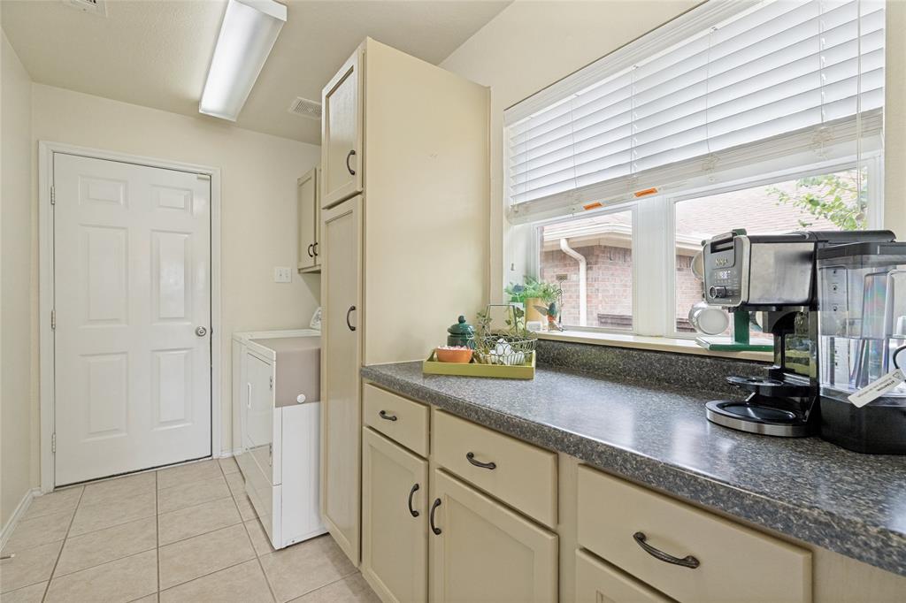1233 Miller Lane Property Photo 13