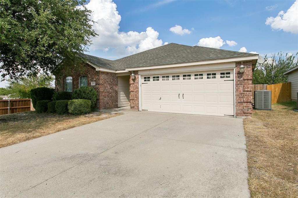 14032 Sand Hills Drive Property Photo 2