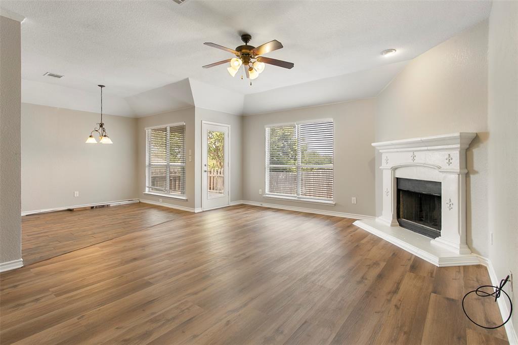 14032 Sand Hills Drive Property Photo 10