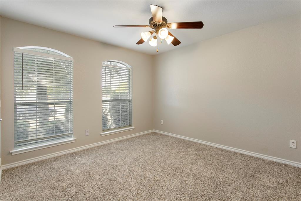14032 Sand Hills Drive Property Photo 14