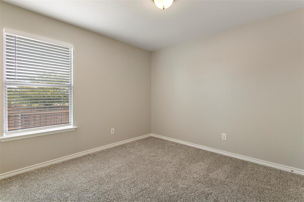 14032 Sand Hills Drive Property Photo 16