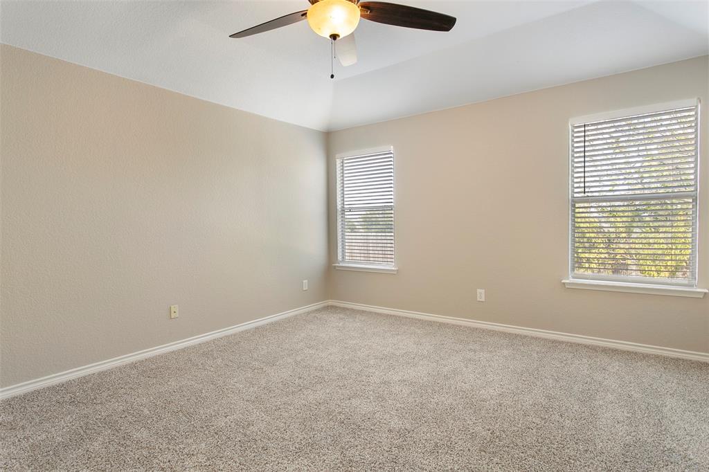 14032 Sand Hills Drive Property Photo 18