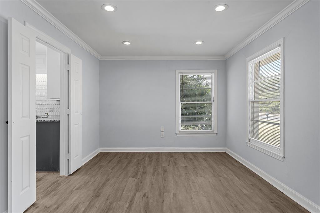 2416 Lake Air Drive Property Photo 5