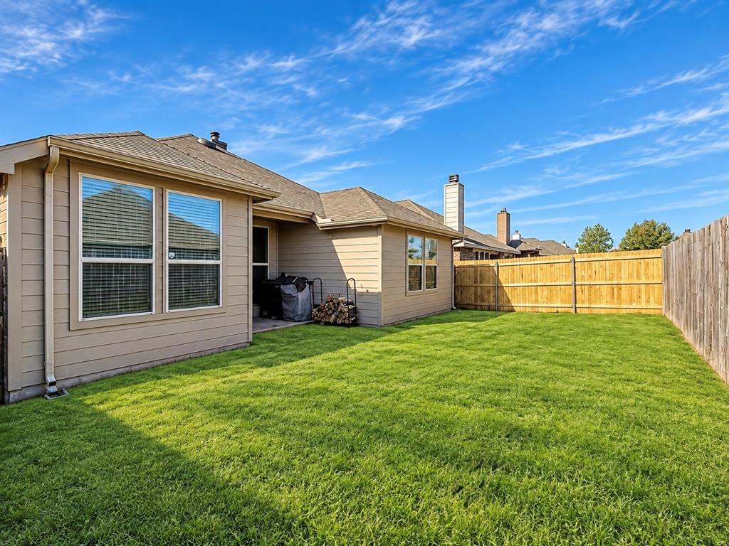 1131 Grimes Drive Property Photo 1