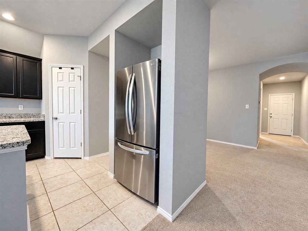 1131 Grimes Drive Property Photo 17