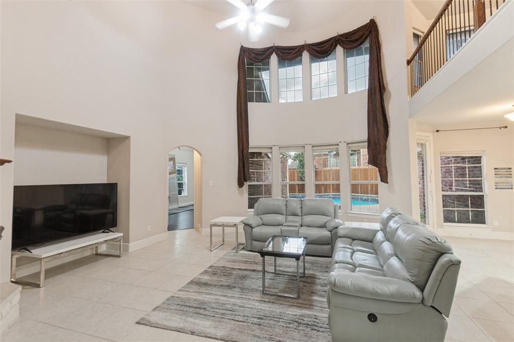 508 Wentworth Lane Property Photo 8