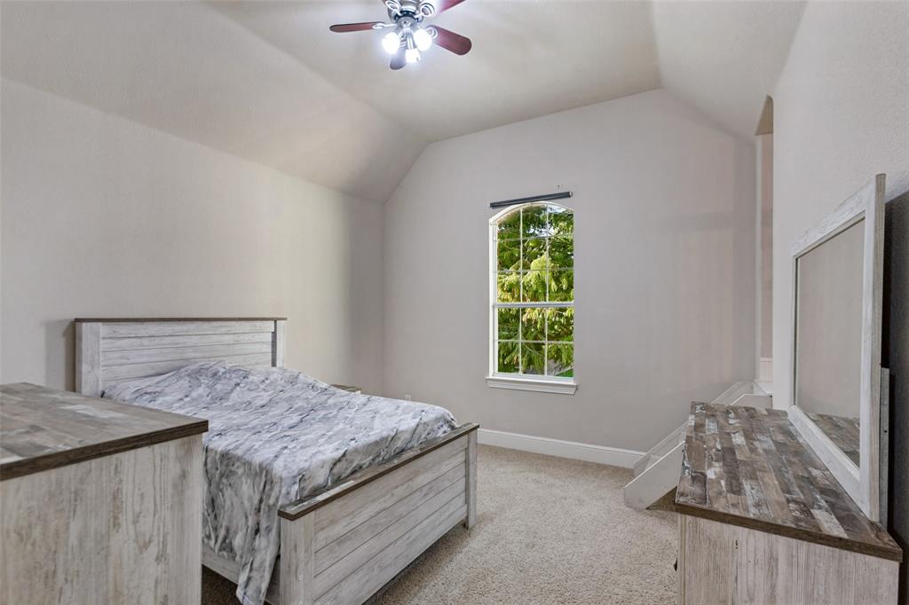 508 Wentworth Lane Property Photo 32