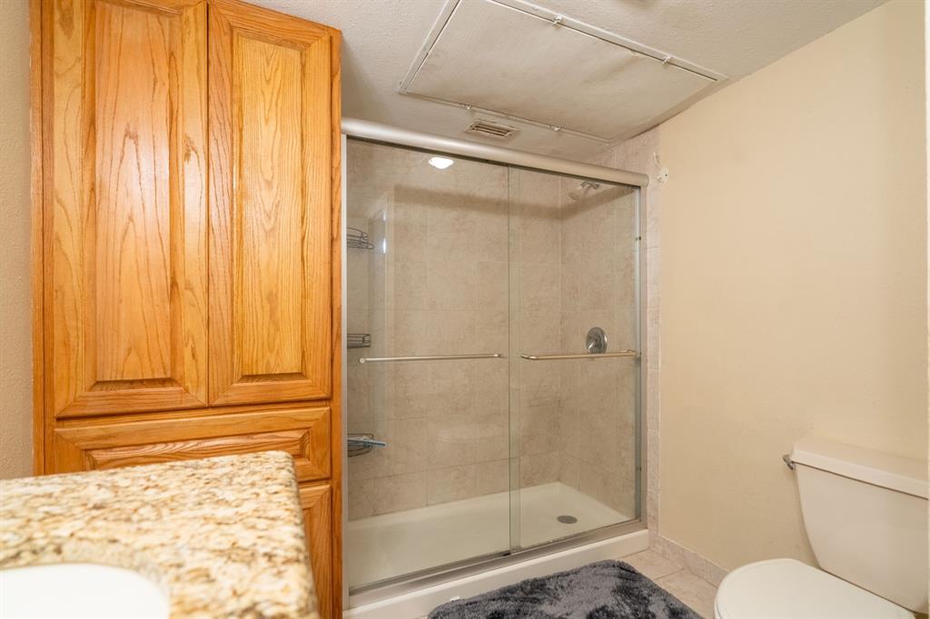 436 Yacht Club Drive D Property Photo 18