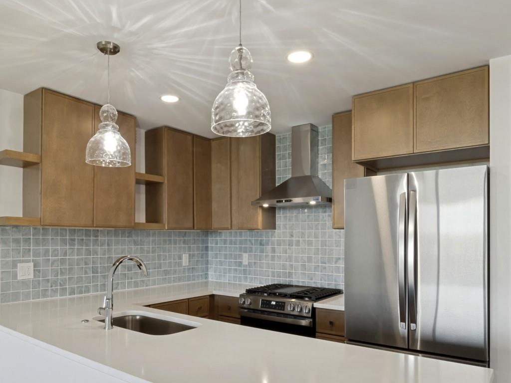 3883 Turtle Creek Boulevard 1417 Property Photo 1