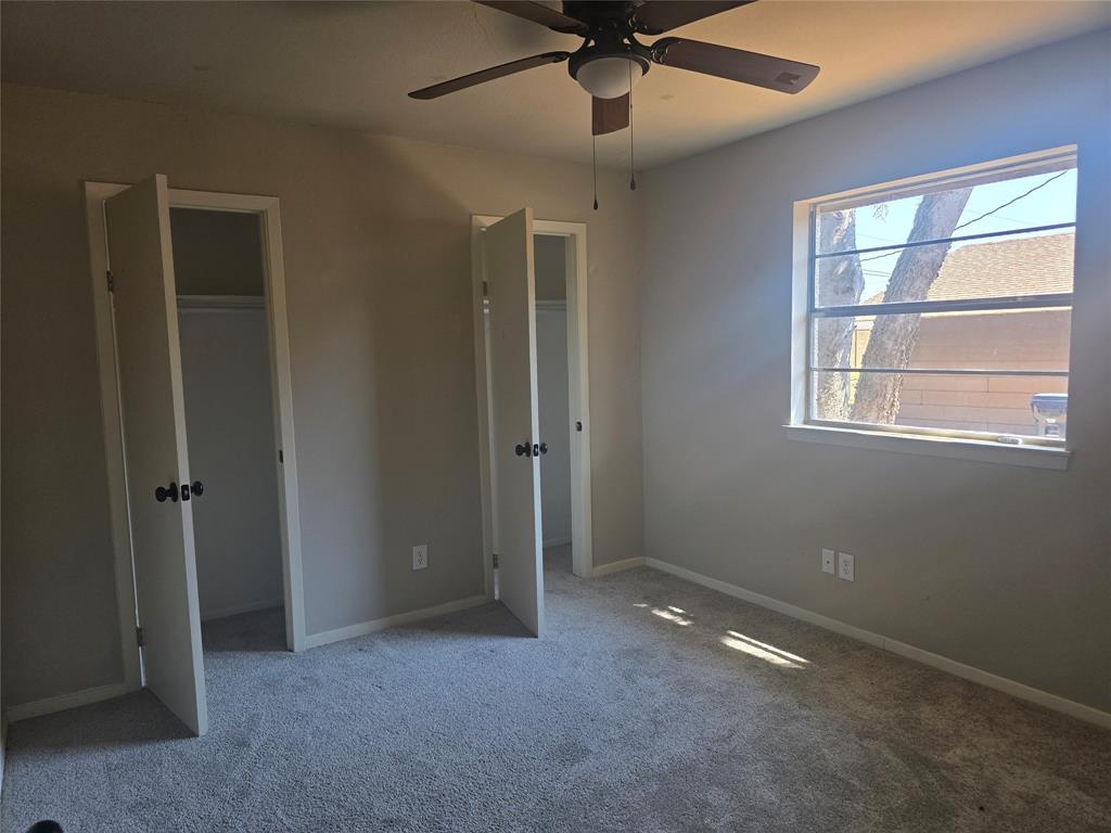 605 Neptune Drive Property Photo 4