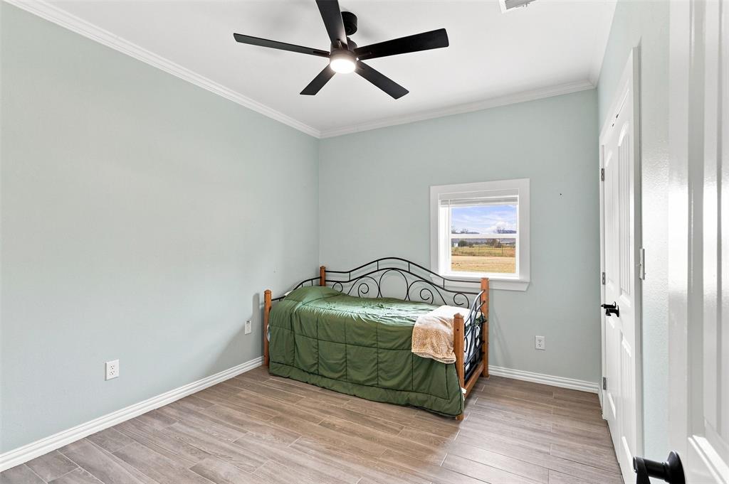 88 Green Meadow Drive Property Photo 11