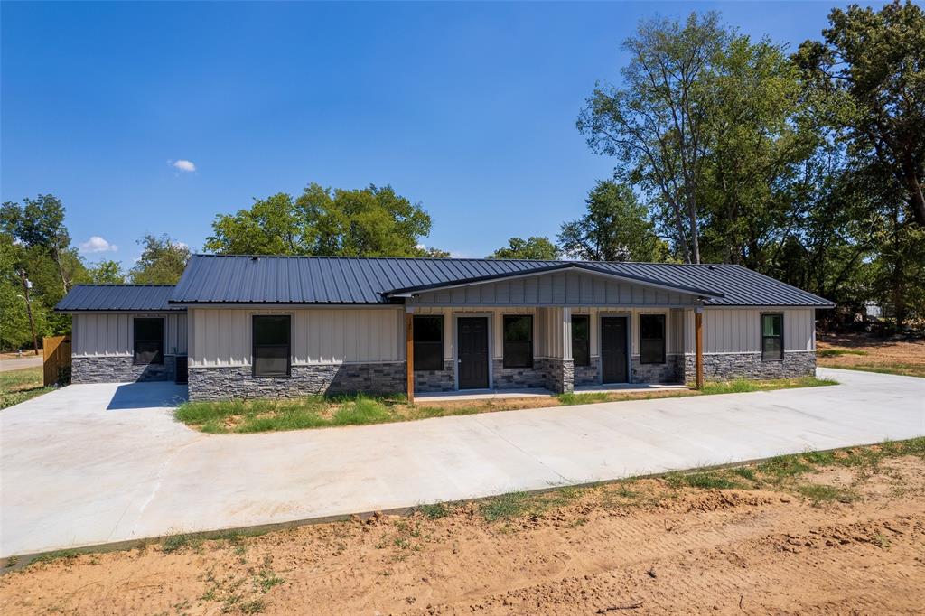 120 Maxwell Property Photo 1