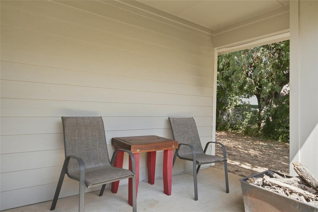 211 Clover Circle Property Photo 27